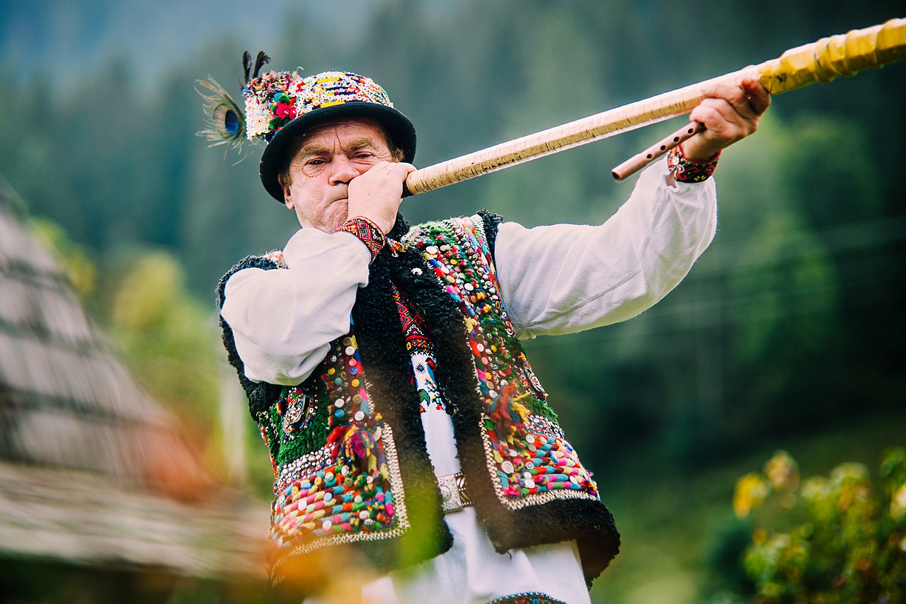 Історія походжень українських музичних інструментів: ці цікаві факти ви могли не знати